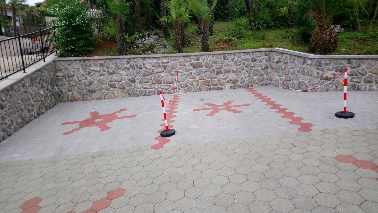 Apartment Valentina โอปาติยา ภายนอก รูปภาพ