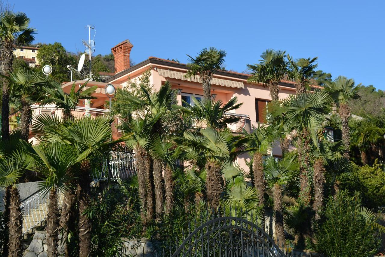 Apartment Valentina โอปาติยา ภายนอก รูปภาพ