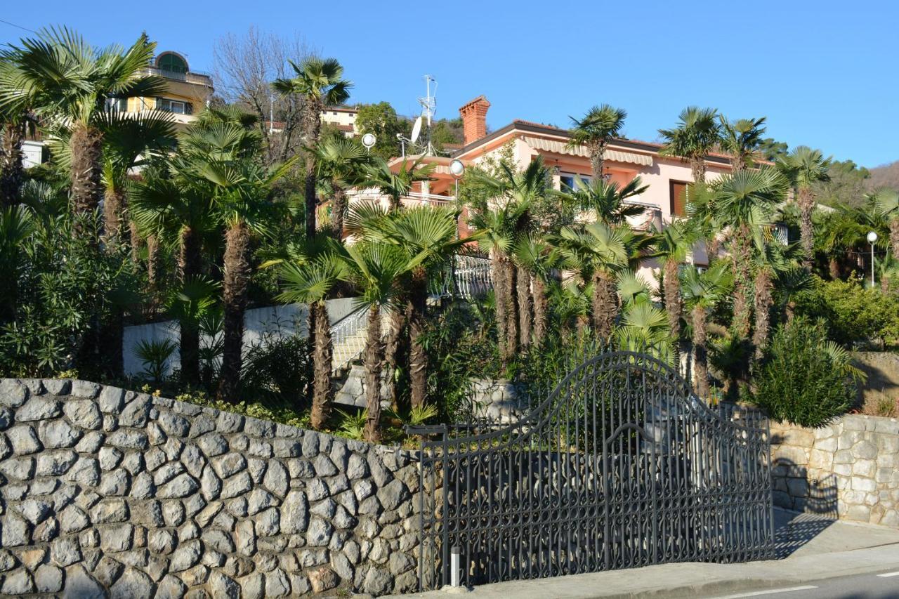 Apartment Valentina โอปาติยา ภายนอก รูปภาพ