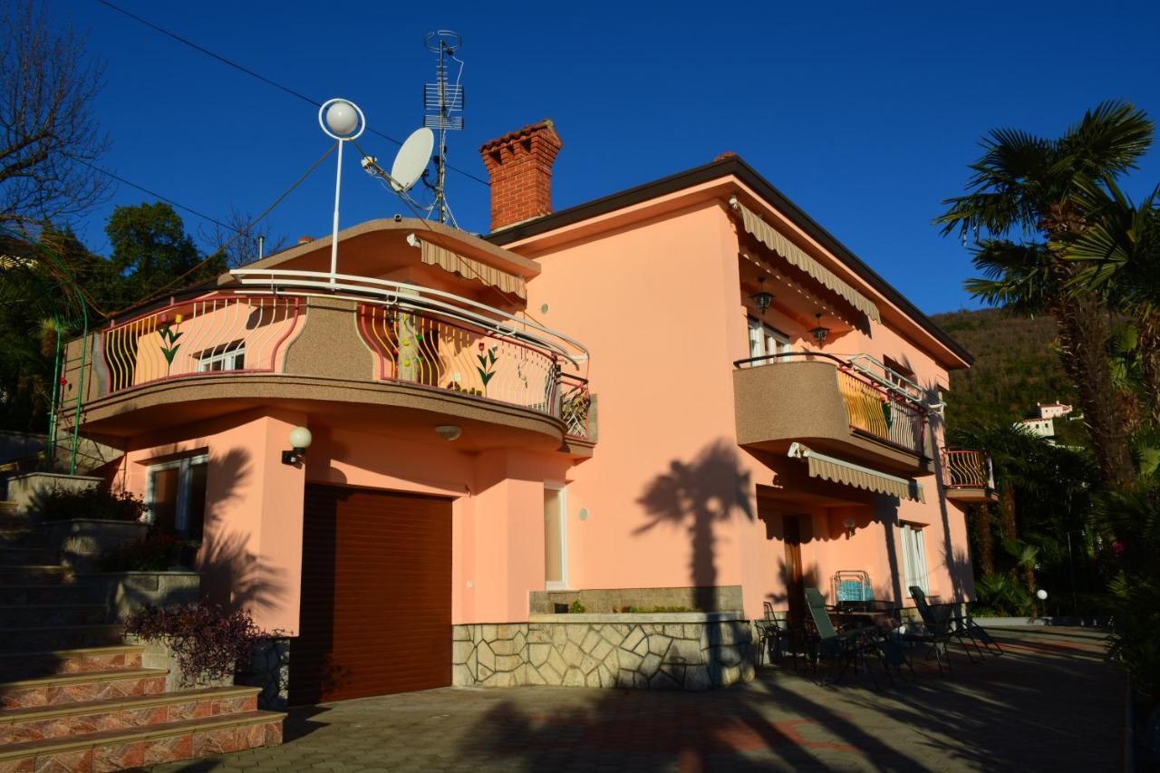 Apartment Valentina โอปาติยา ภายนอก รูปภาพ