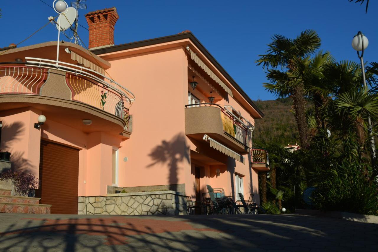 Apartment Valentina โอปาติยา ภายนอก รูปภาพ